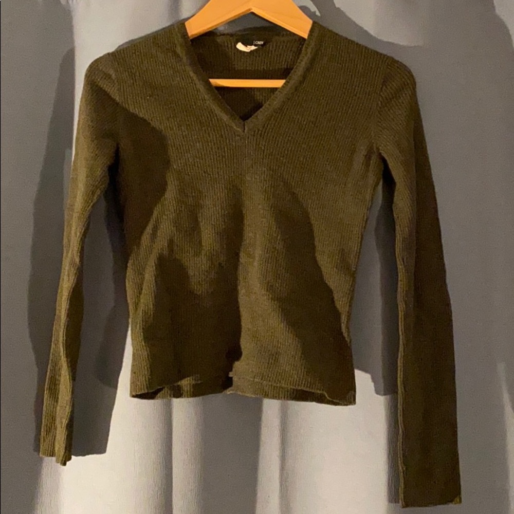 Olive/Grey v-neck Sweater